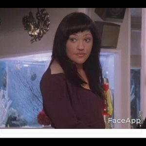 Meet your Posher, Ebony